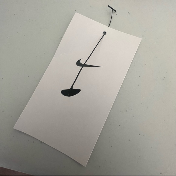 Nike Large Reversible Scoop Neck Tank Top - Picture 5 of 8